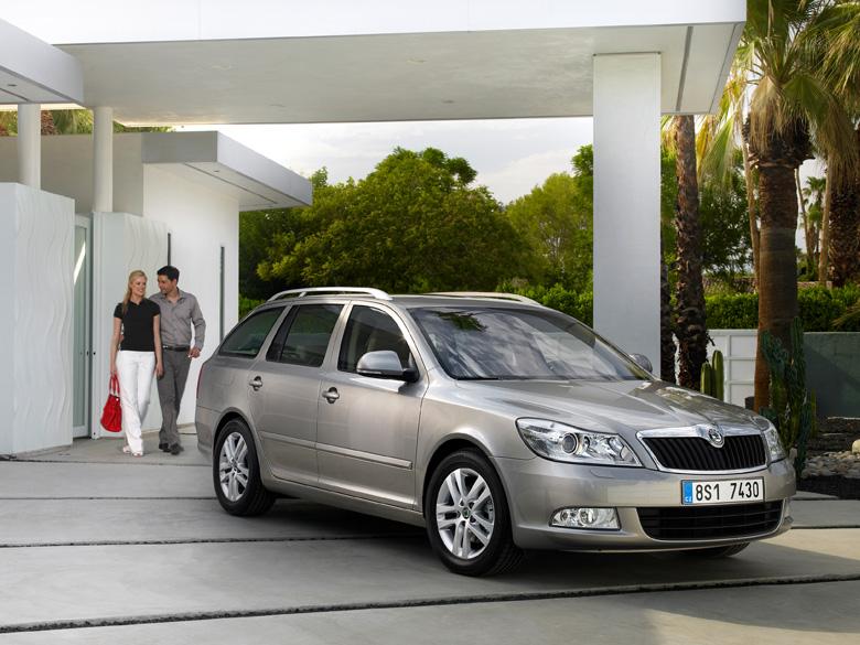 2012 skoda octavia 2-282.jpg